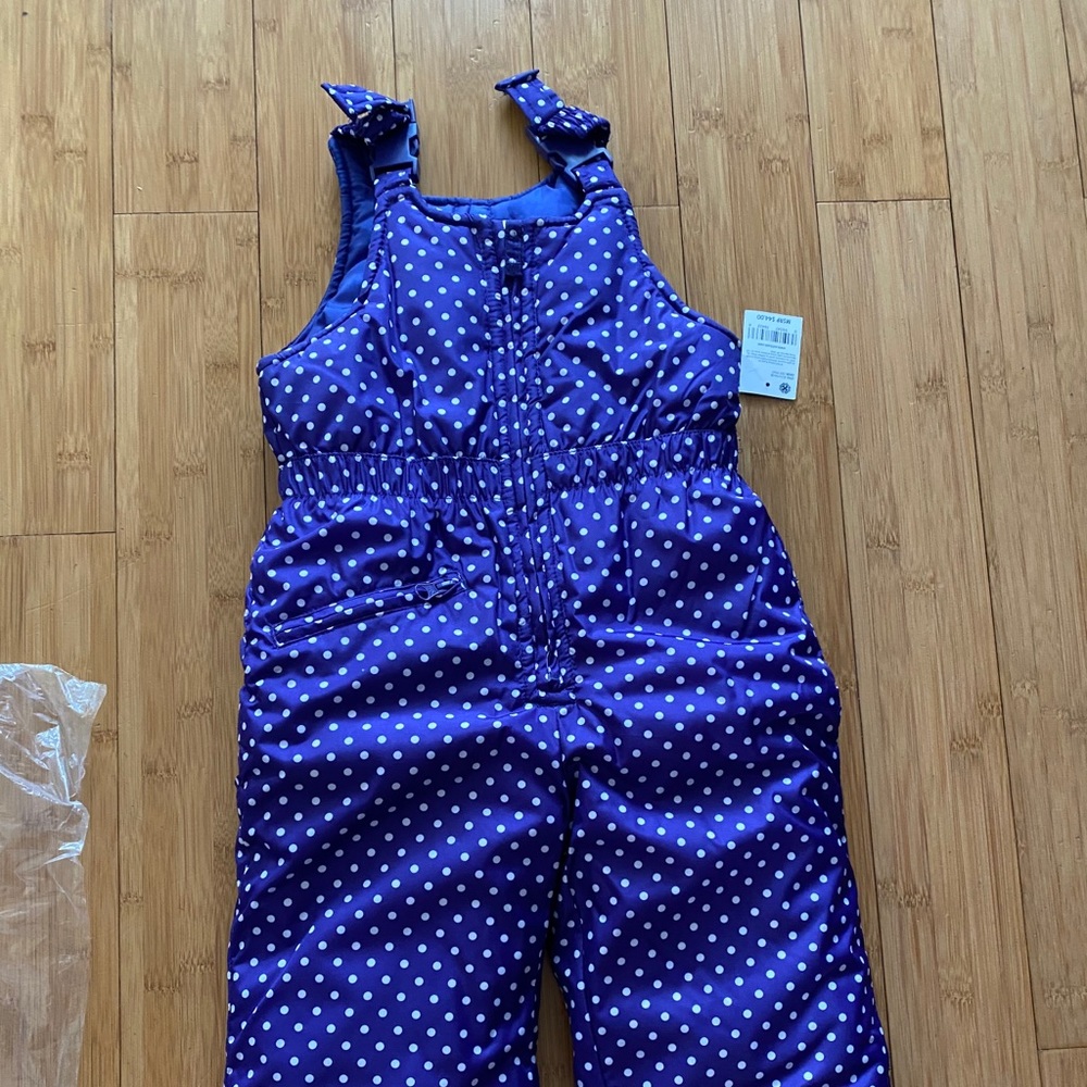 Brand new Oshkosh 4T purple snow bib.